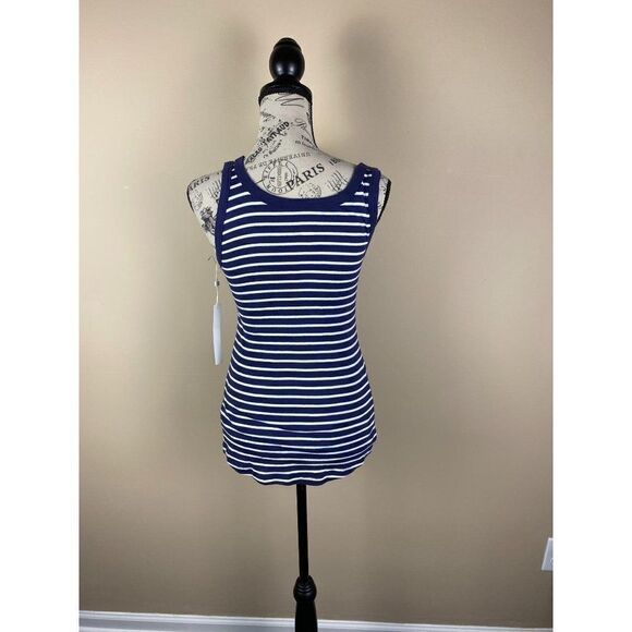 3/$25 Bundle of 3 Women's Jersey Tee shirt-size S - Picture 2 of 8